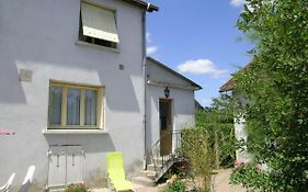 Gîte Saint-Ennemond, 2 pièces, 2 personnes - FR-1-489-11